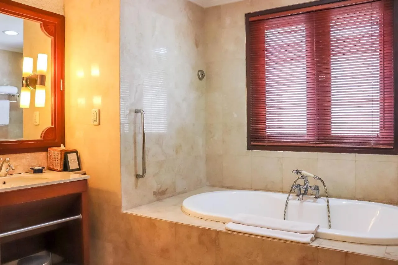 Villas At The Patra Bali Resort And Villas - Chse Certified Kuta Lombok